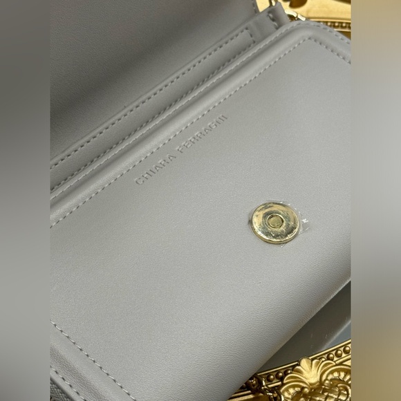 🆕 CHIARA FERRAGNI 🧿 NWB Eyelike Motif Chain Linked Wallet on Chain - Picture 12 of 15